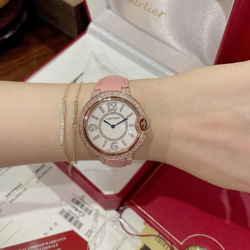 Seasonal CARTIER Watches 179452