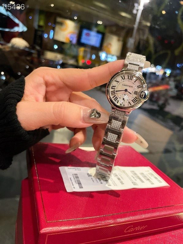 Tailored CARTIER Watches 179468