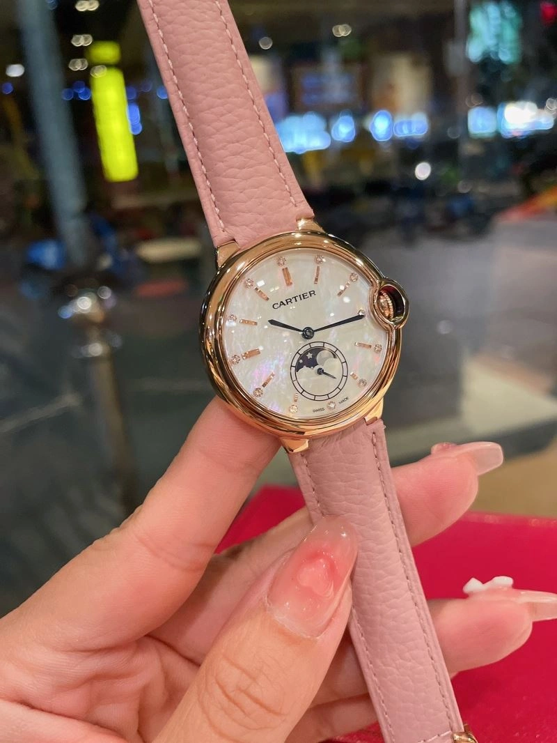 FashionForward CARTIER Watches 179149