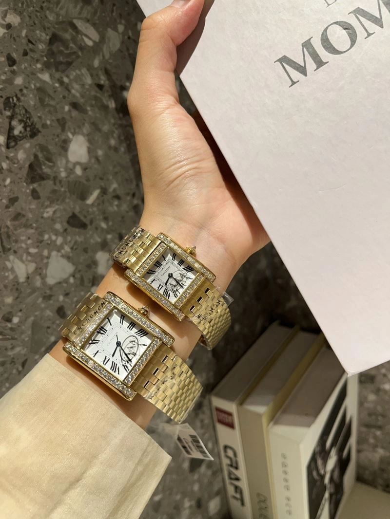 UrbanChic CARTIER Watches 179146