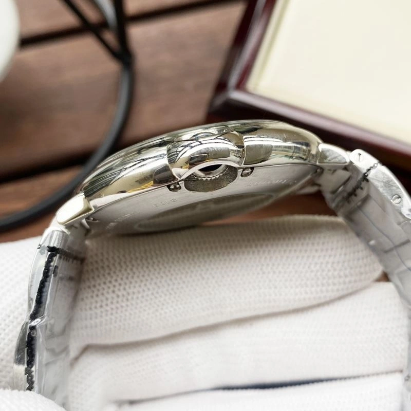 Durable CARTIER Watches 179119