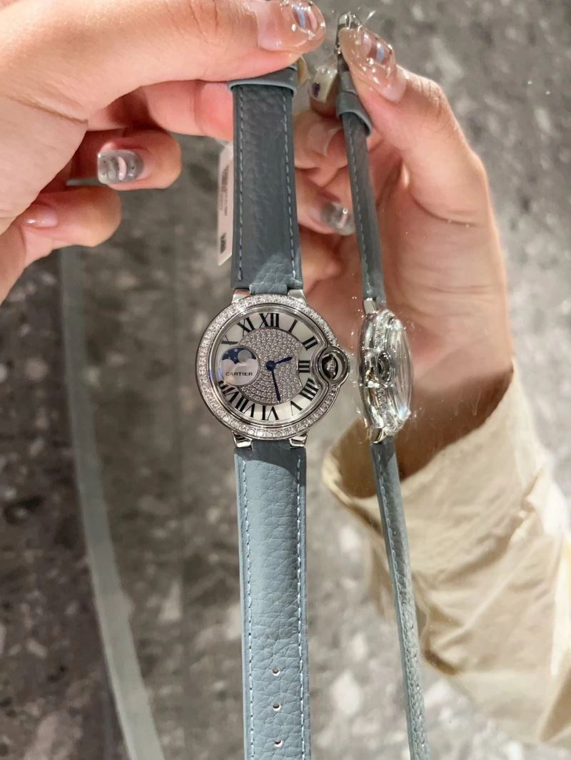 Refined CARTIER Watches 179112