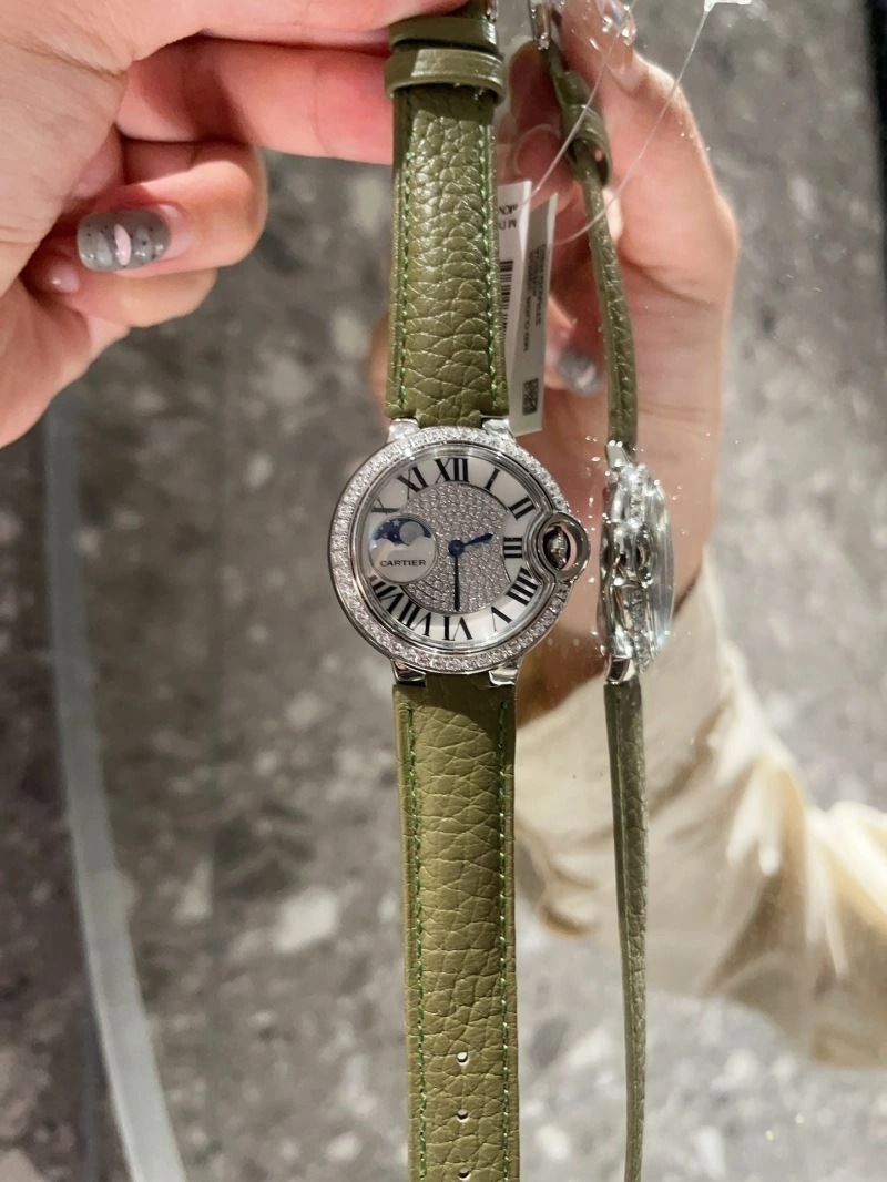 Refined CARTIER Watches 179112
