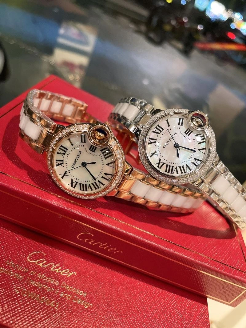 EyeCatching CARTIER Watches 179106