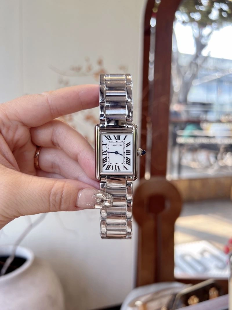 Functional CARTIER Watches 179095