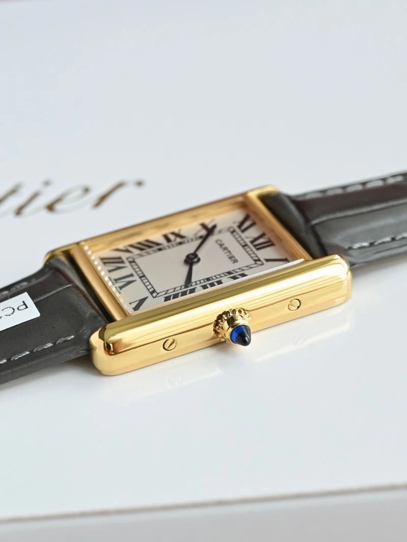 Seasonal CARTIER Watches 179061