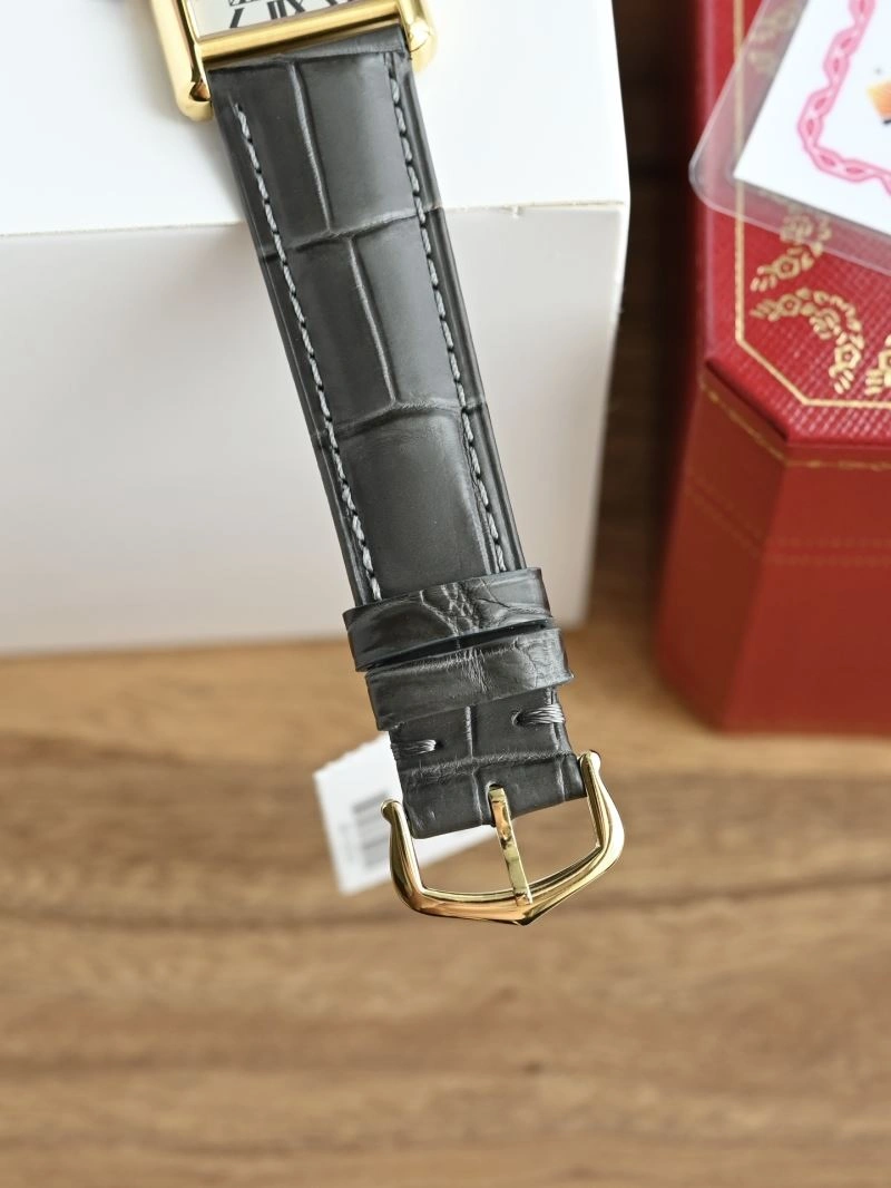 Seasonal CARTIER Watches 179061