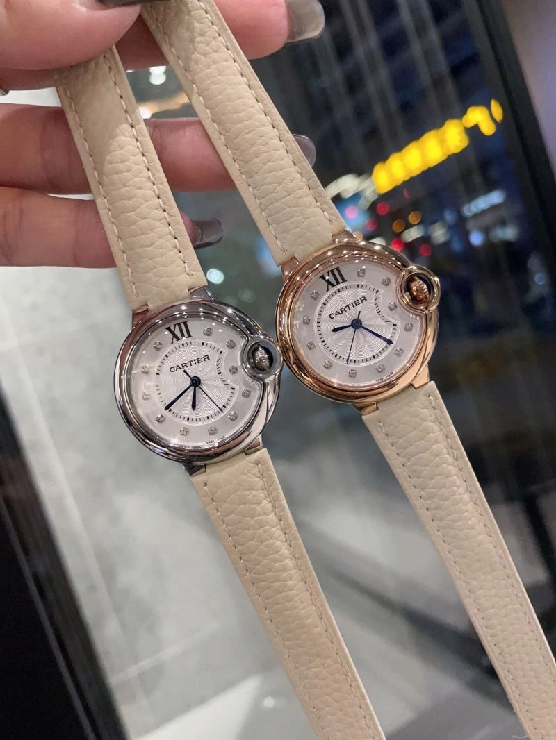 Bright CARTIER Watches 179044