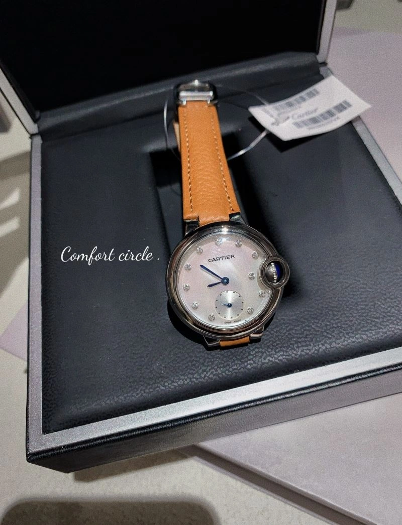 Sporty CARTIER Watches 179012
