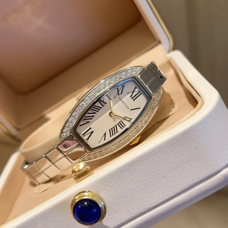 Minimalist CARTIER Watches 179000