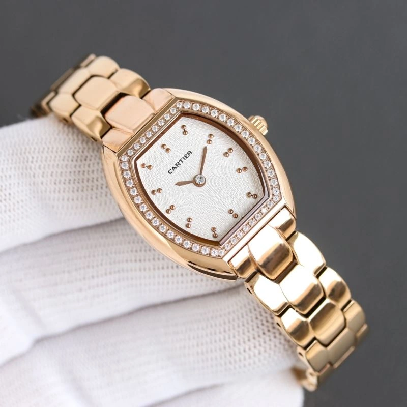 UrbanChic CARTIER Watches 179014