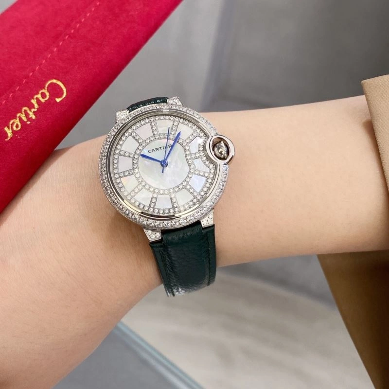 Functional CARTIER Watches 178992