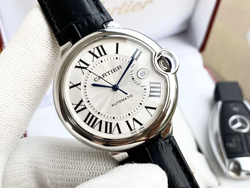 UrbanChic CARTIER Watches 178945