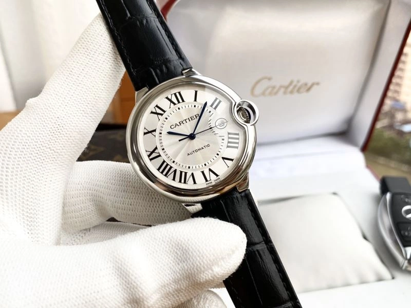 UrbanChic CARTIER Watches 178945