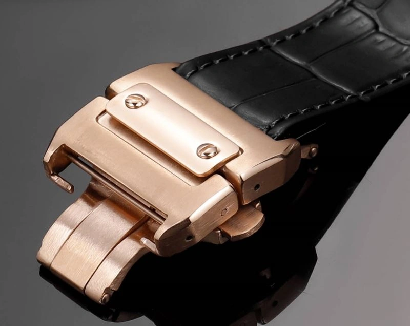 Refined CARTIER Watches 178929