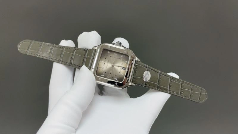 Neat CARTIER Watches 178909