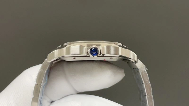 Neat CARTIER Watches 178909