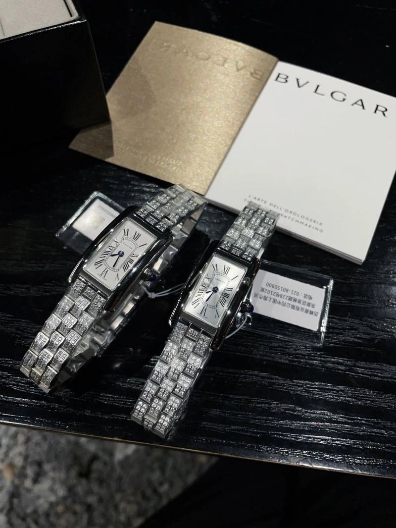 Versatile CARTIER Watches 178869