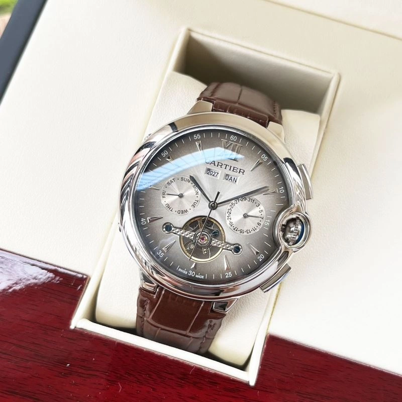 Sleek CARTIER Watches 178888