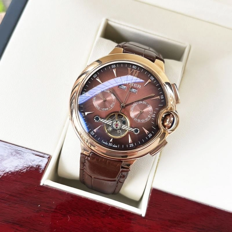 Sleek CARTIER Watches 178888