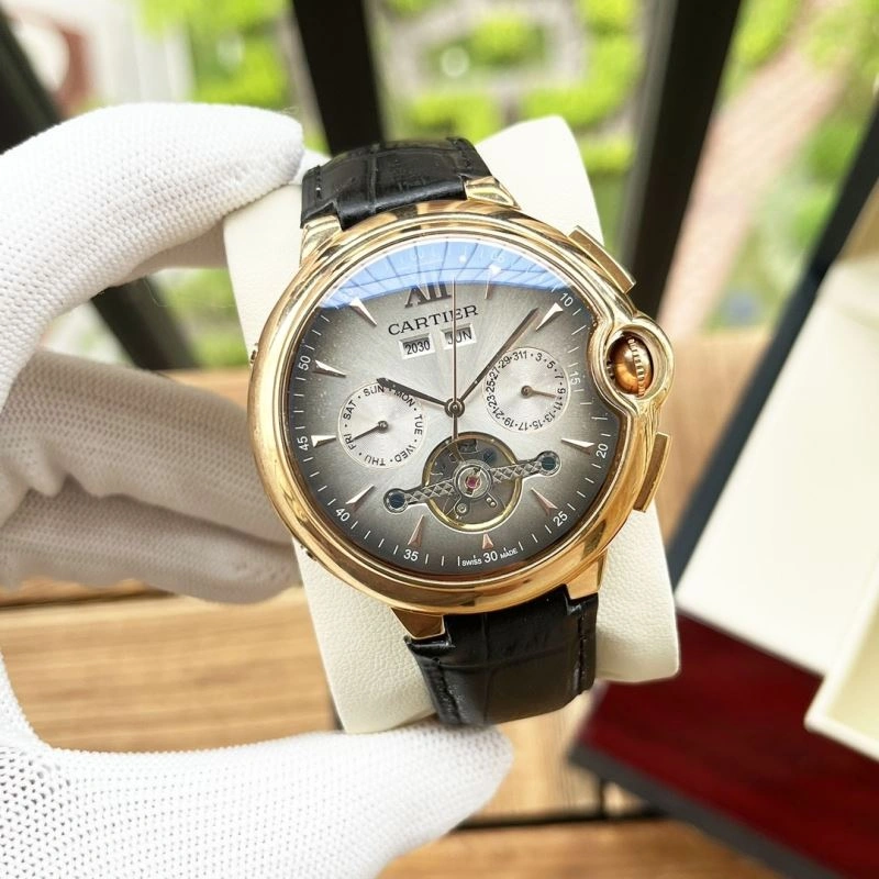 Sleek CARTIER Watches 178888