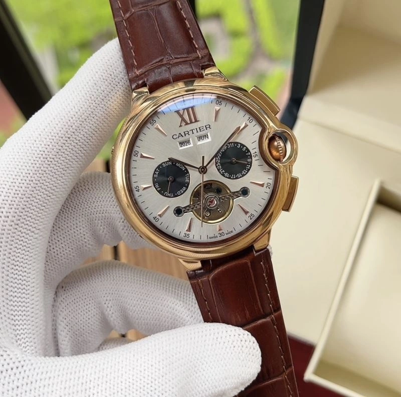 Sleek CARTIER Watches 178888