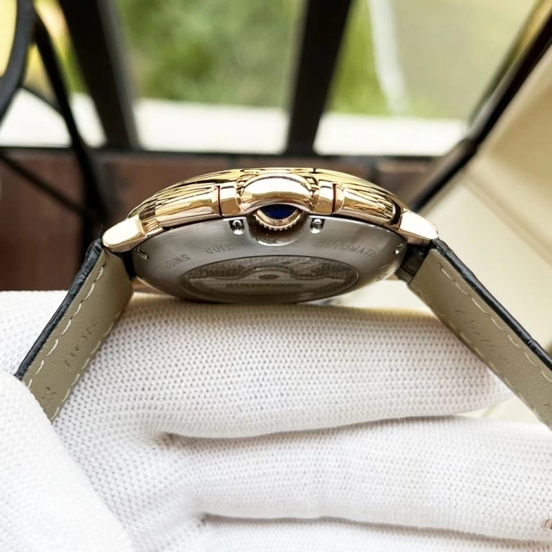 Practical CARTIER Watches 178890