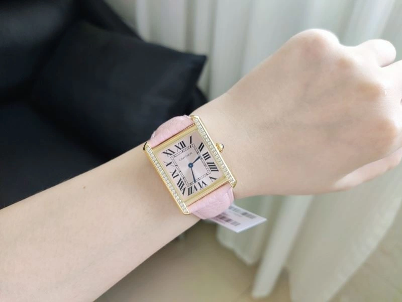 Youthful CARTIER Watches 178825