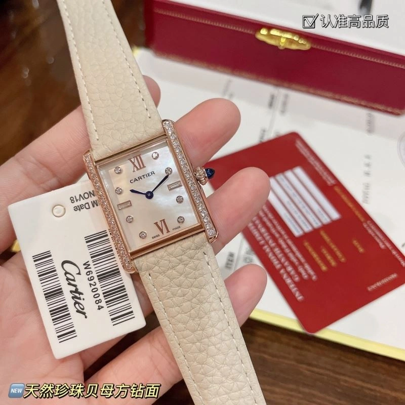 DailyWear CARTIER Watches 178842