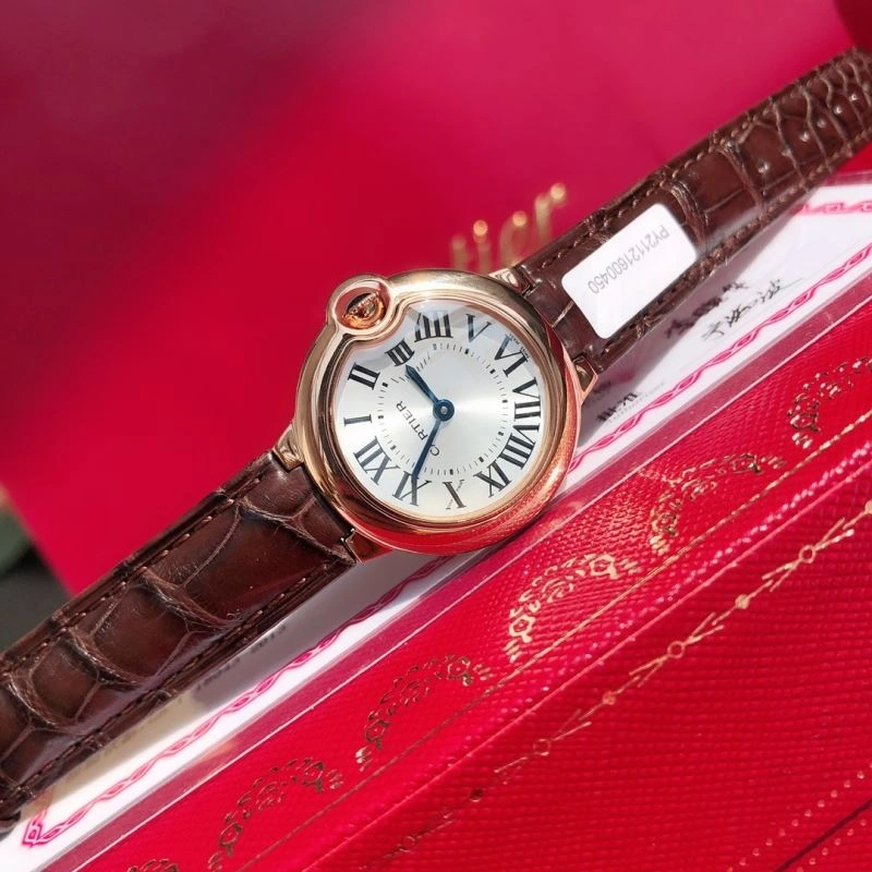 Versatile CARTIER Watches 178841