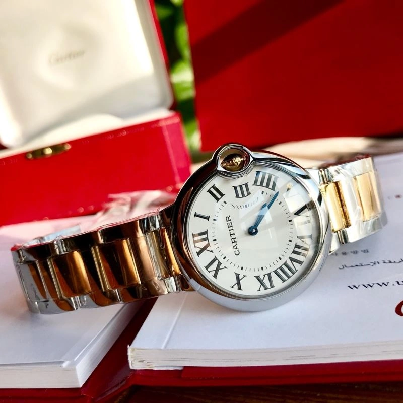 Functional CARTIER Watches 178824