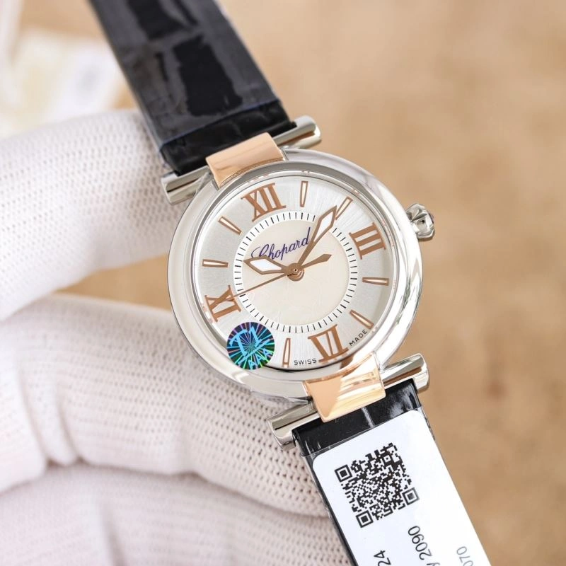 Snug CARTIER Watches 178803