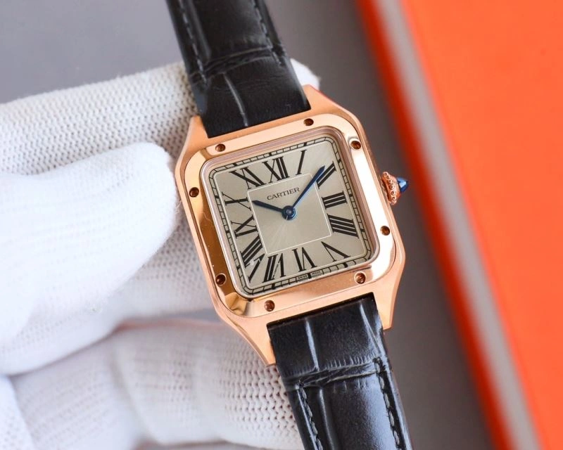 Vibrant CARTIER Watches 178774