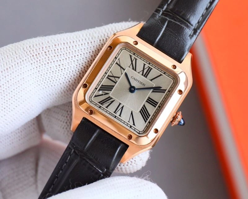 Vibrant CARTIER Watches 178774