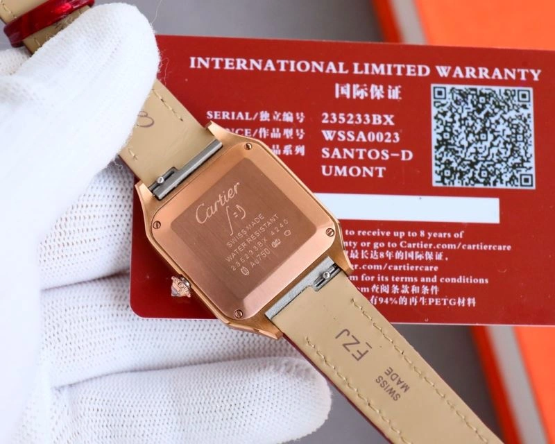 Vibrant CARTIER Watches 178774
