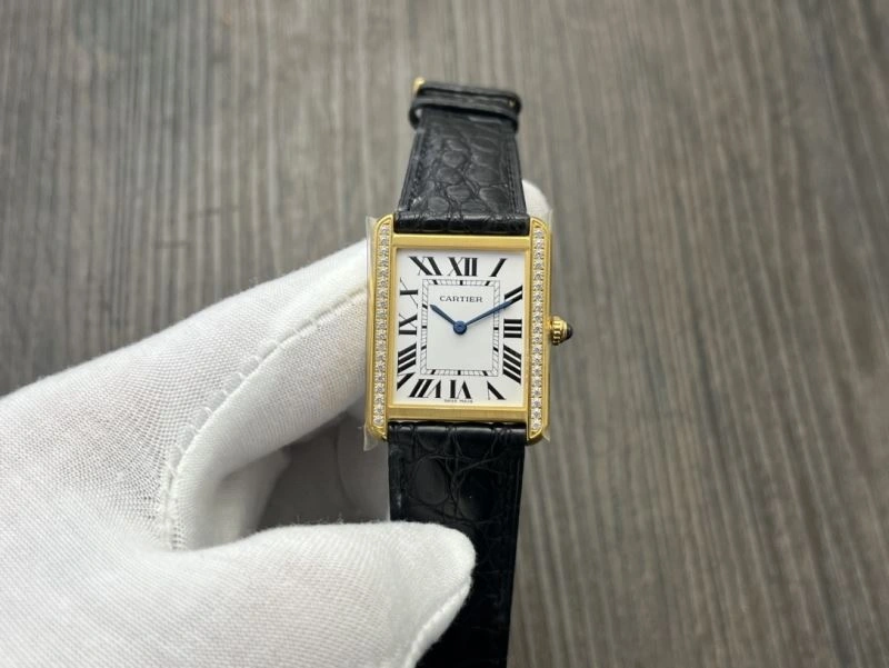 Sleek CARTIER Watches 178772