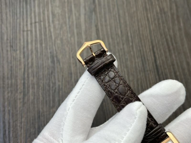 Sustainable CARTIER Watches 178768