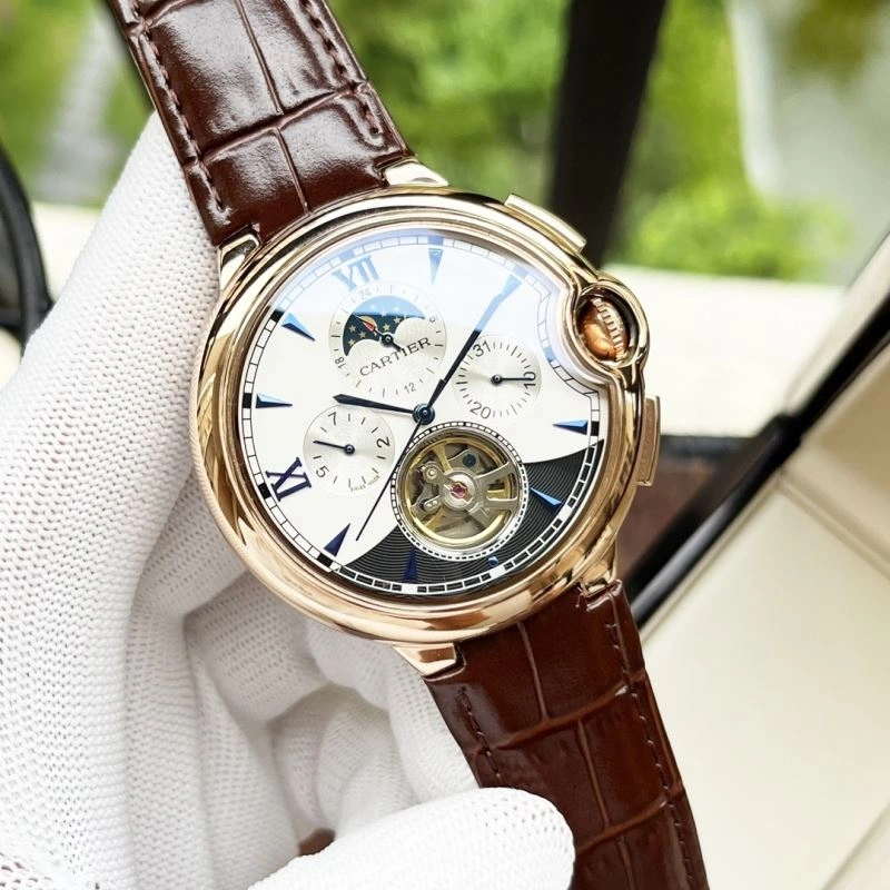 Practical CARTIER Watches 178739