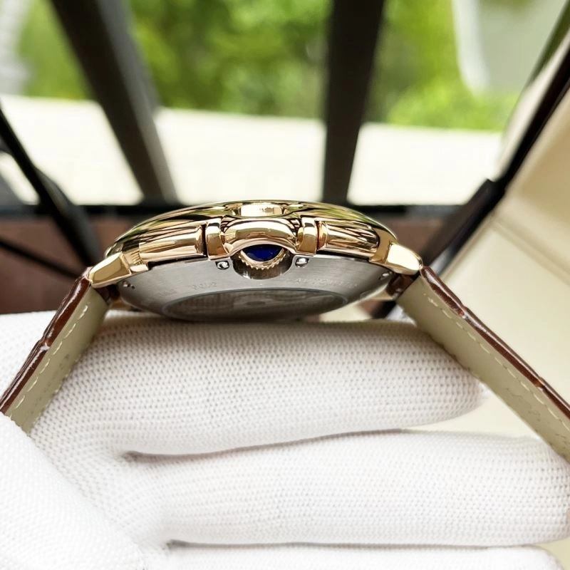 Practical CARTIER Watches 178739
