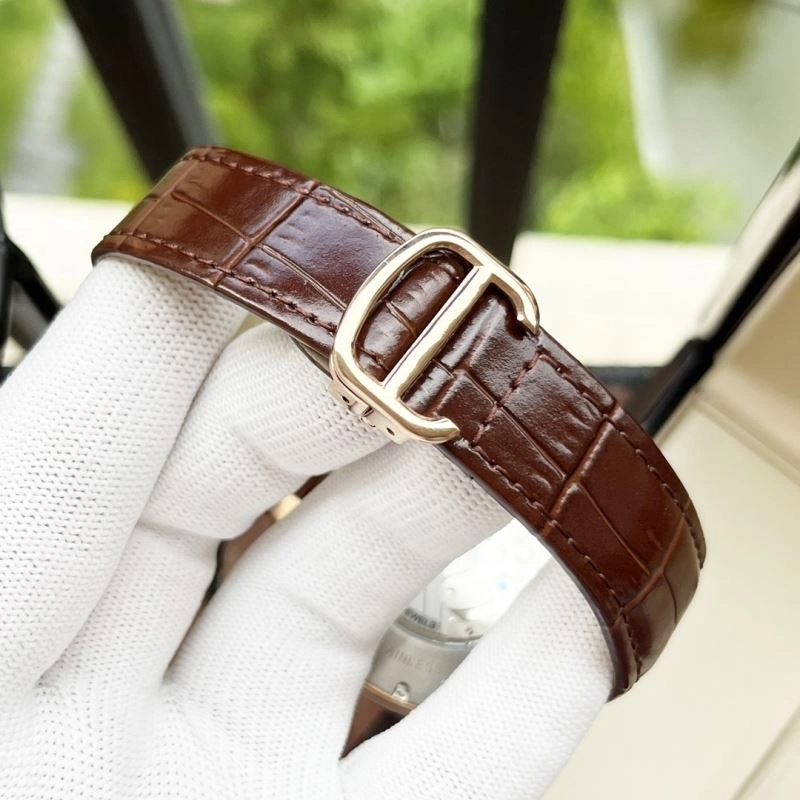 Practical CARTIER Watches 178739