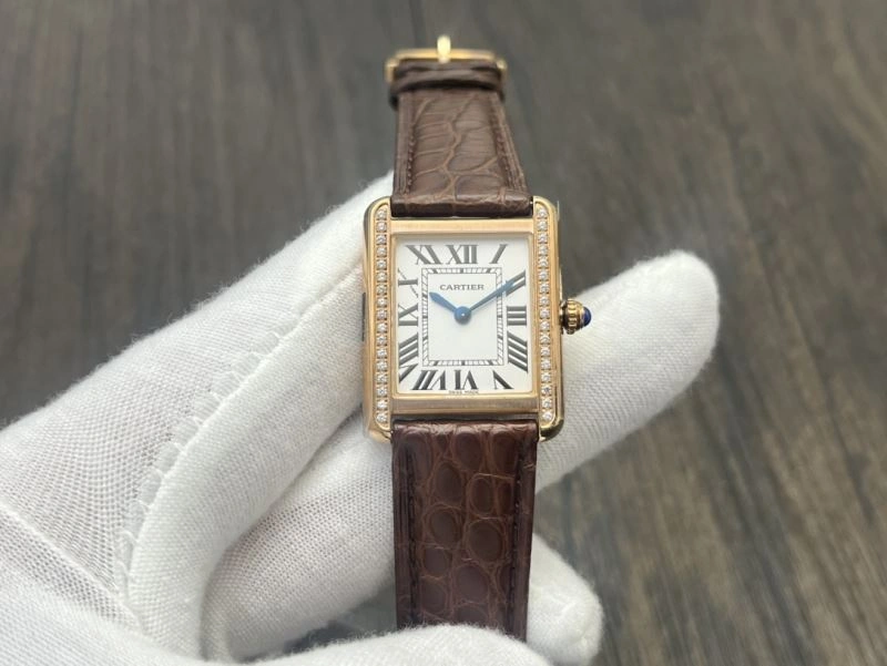 Stretchable CARTIER Watches 178685