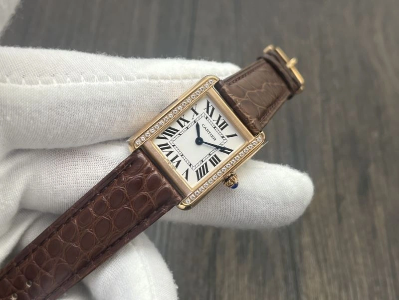 Stretchable CARTIER Watches 178685
