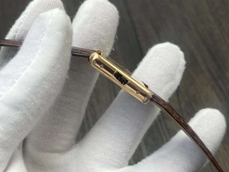 Stretchable CARTIER Watches 178685