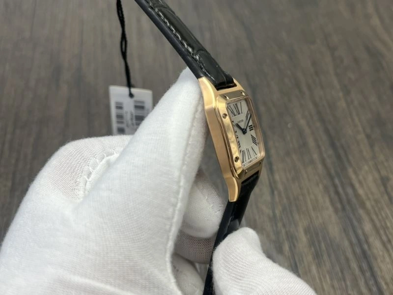 Breathable CARTIER Watches 178680