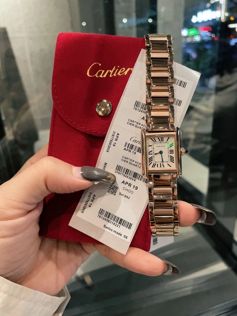 EasyMatch CARTIER Watches 178636