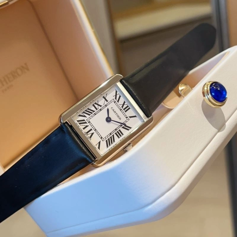 Stretchable CARTIER Watches 178625