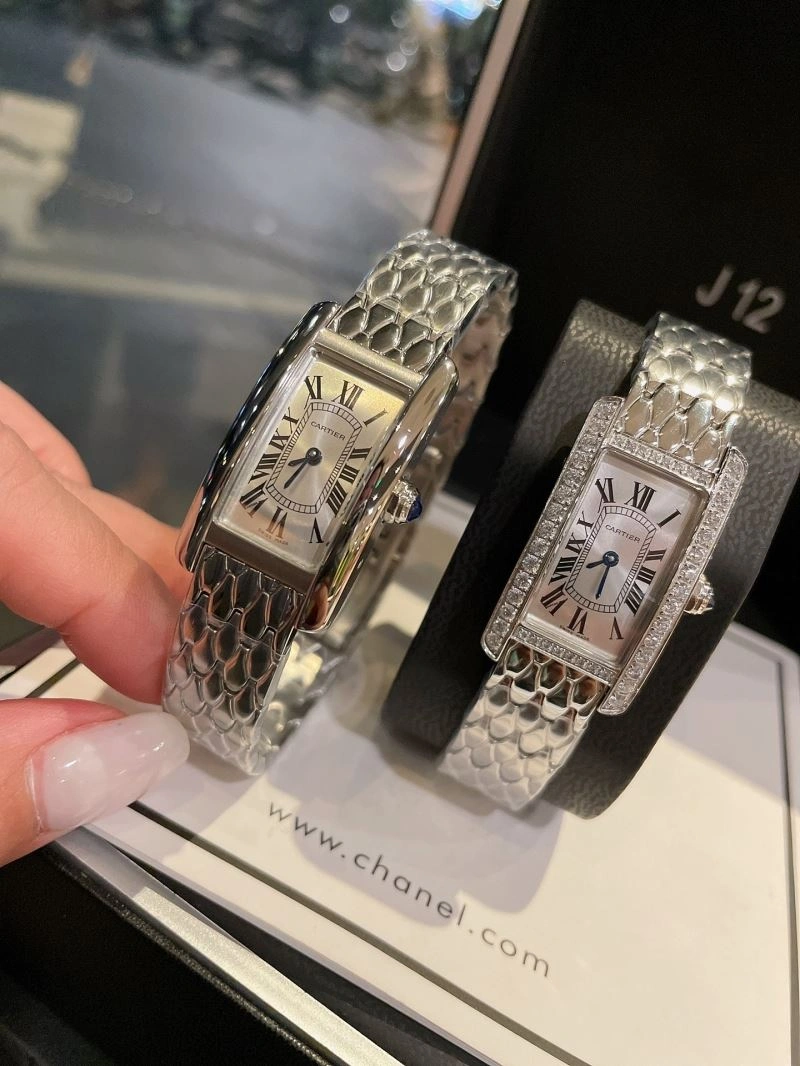 ModernLook CARTIER Watches 178561