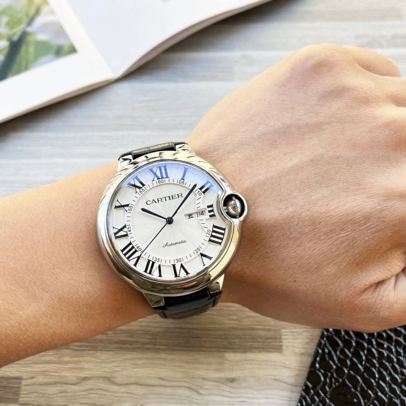 UrbanChic CARTIER Watches 178515