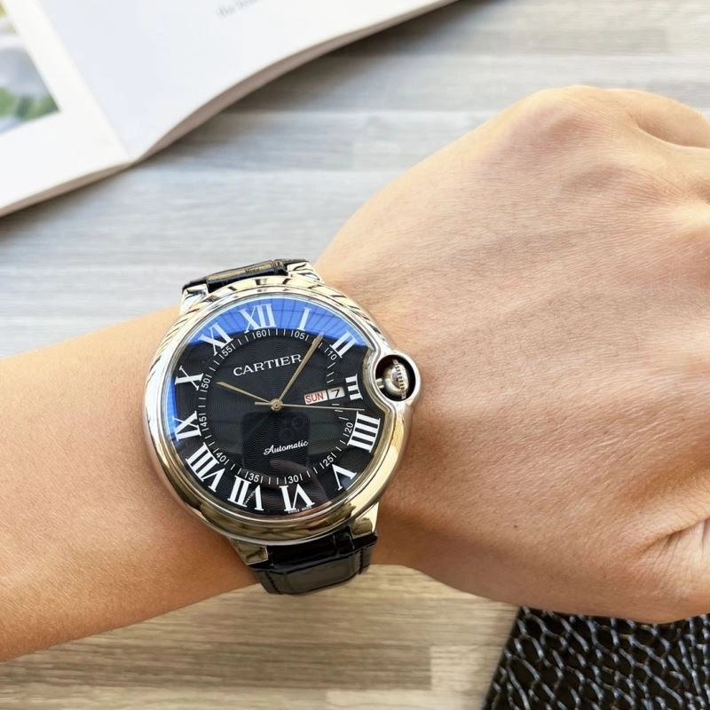 UrbanChic CARTIER Watches 178515