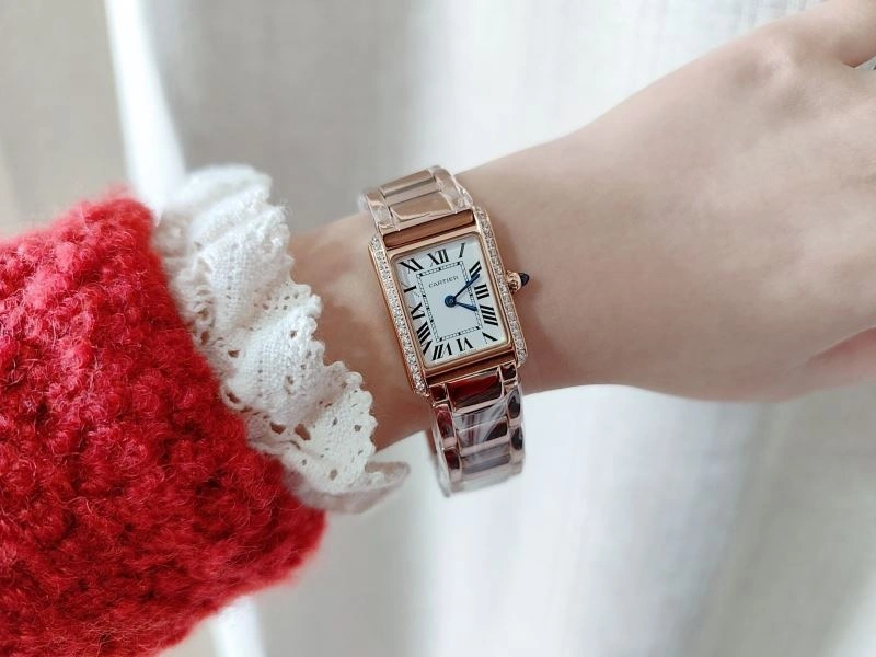 RelaxedFit CARTIER Watches 178506